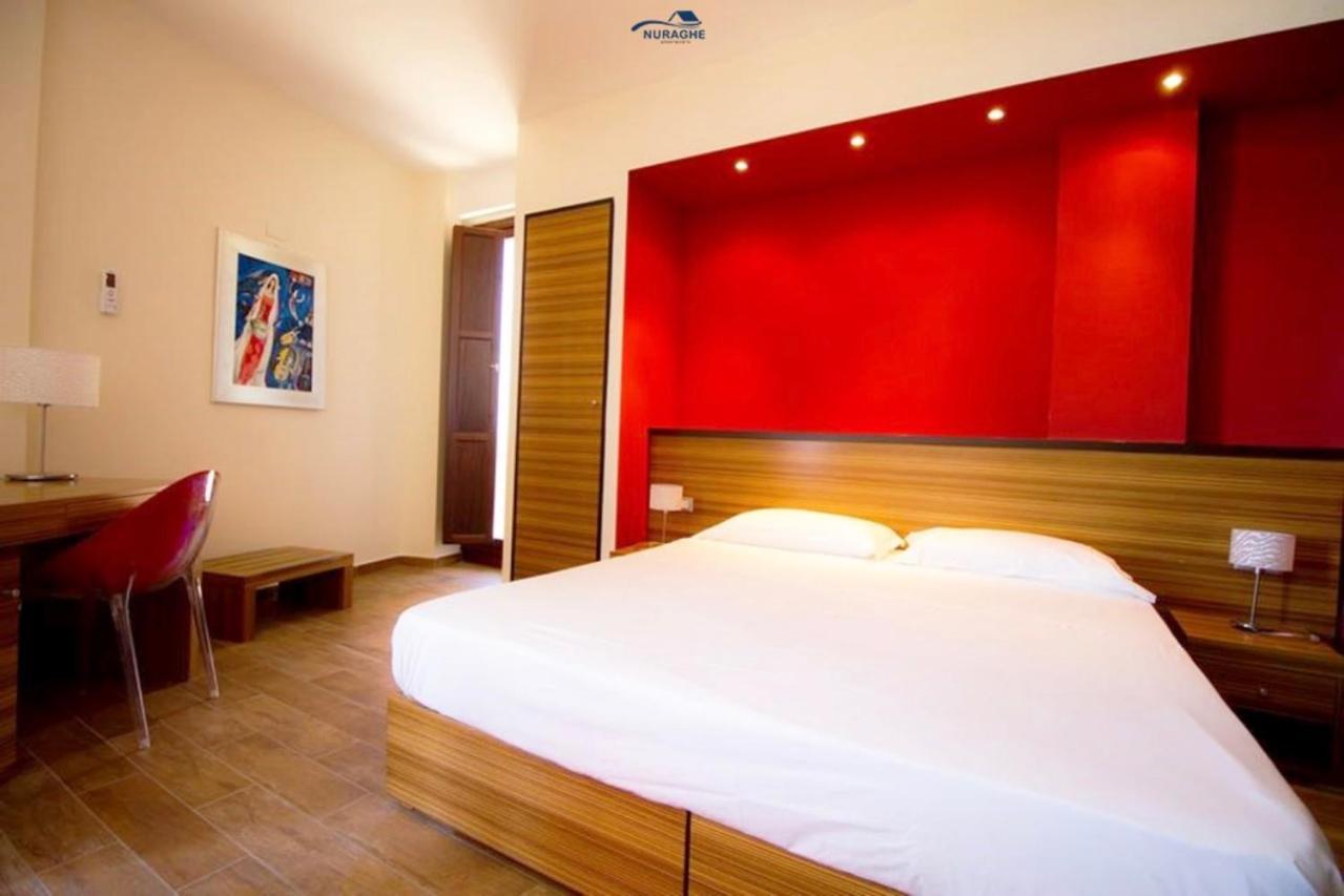 טאולאדה Nuraghe Apartments מראה חיצוני תמונה